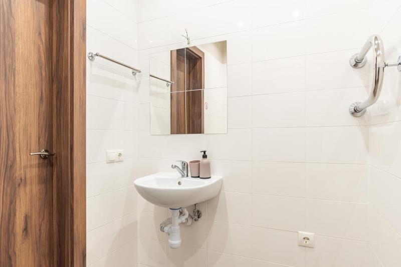 RVR Smart Apartments Riga with Self Check-in - image 9