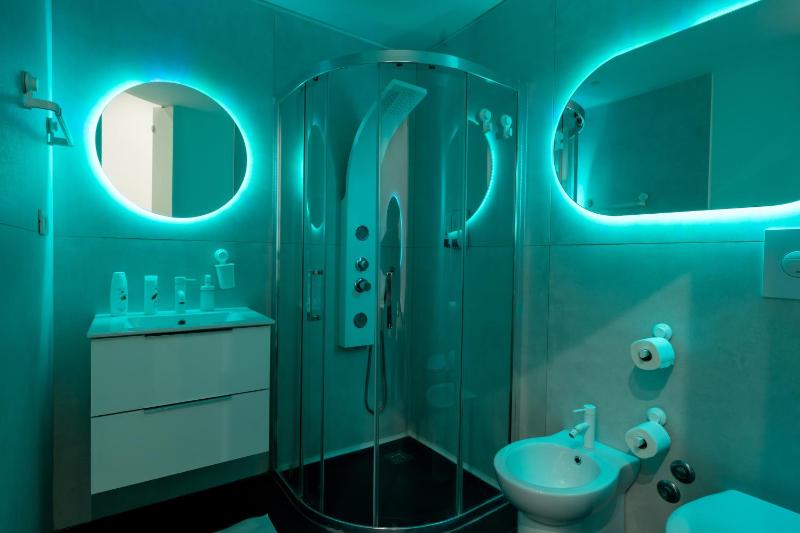 Superior Double Room image 4