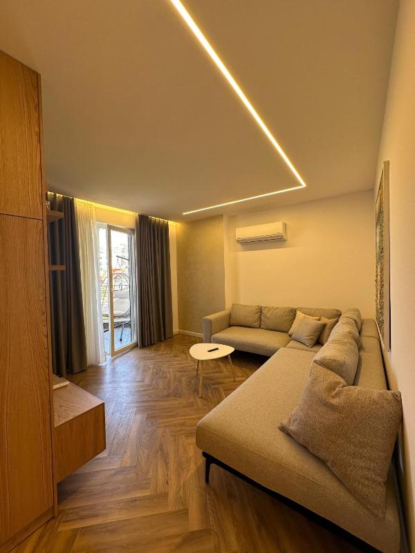 Golden Shore Apartament - image 9
