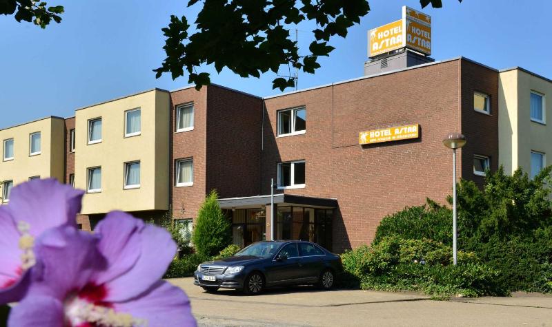 Hotel Astra - image 37