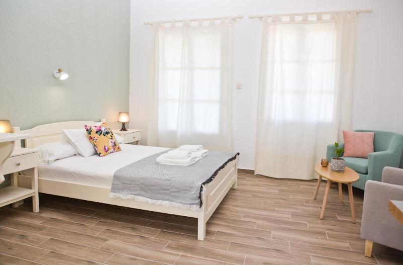 Skalopati Studios & Villa - image 43