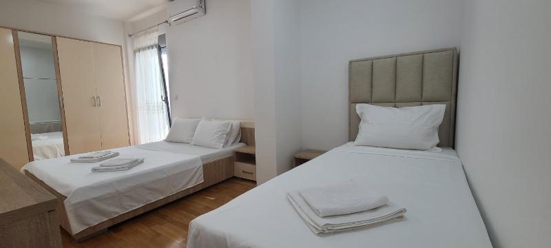 Apartment with Terrace image 3