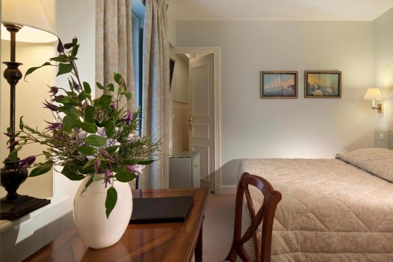 Single Room image 2