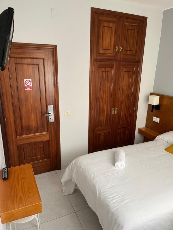 Hotel Venezuela - image 8