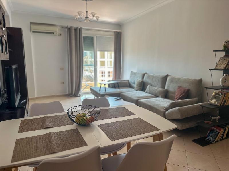 Blue Breeze Apartament Saranda - image 1