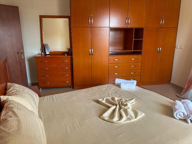 Blue Breeze Apartament Saranda - image 11