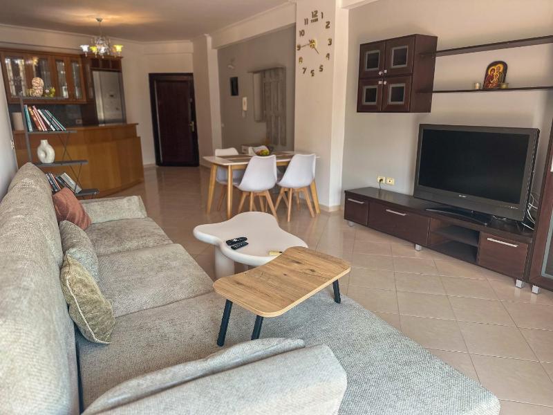 Blue Breeze Apartament Saranda - image 15