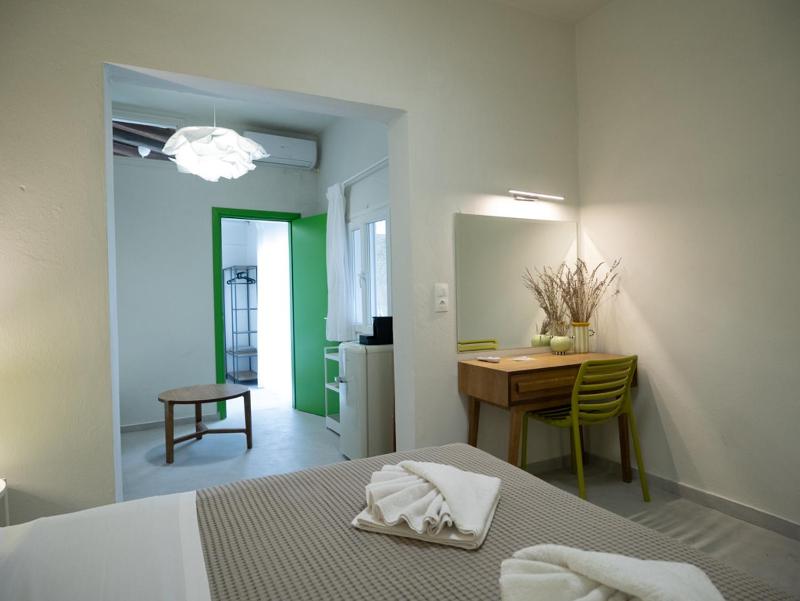 Mondrian Guest House - image 39