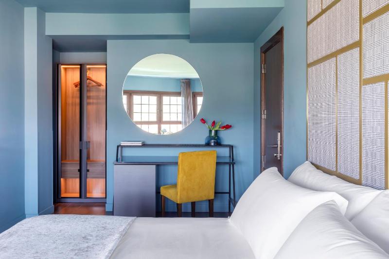 Double or Twin Room image 3