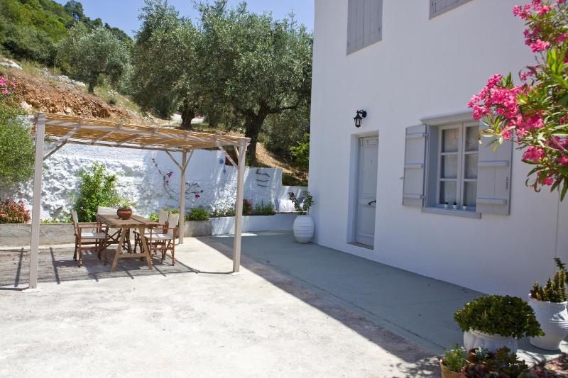 Skalopati Studios & Villa - image 46