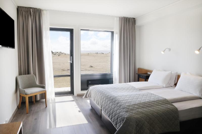 Superior Double Room image 1