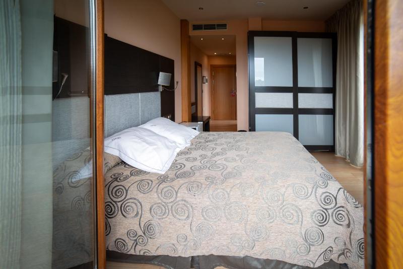 Double or Twin Room image 2