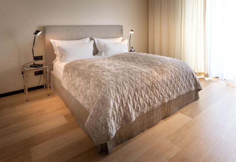 Double Room image 1