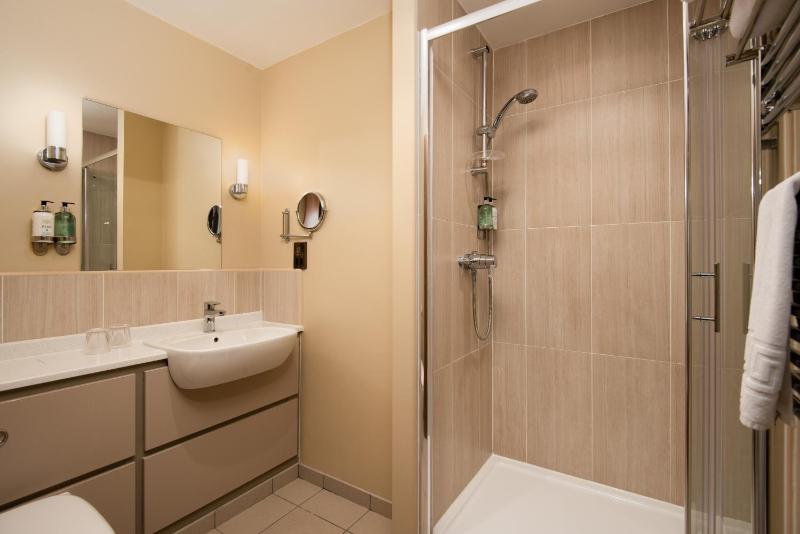 Double or Twin Room image 2