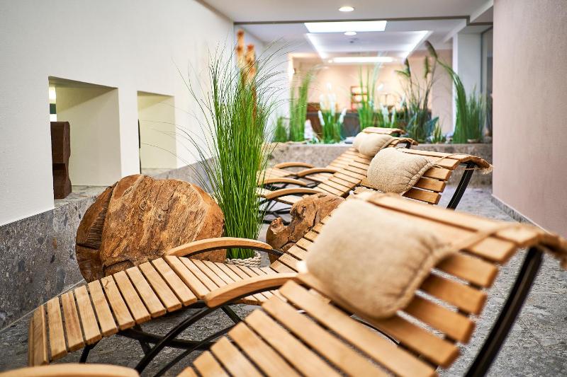Hotel City Krone - image 49