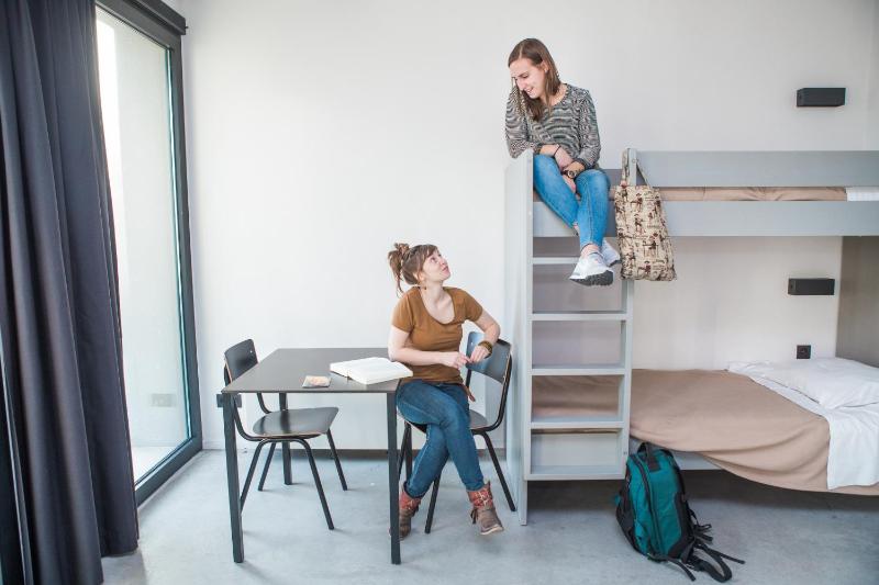 Antwerp Central Youth Hostel - image 8