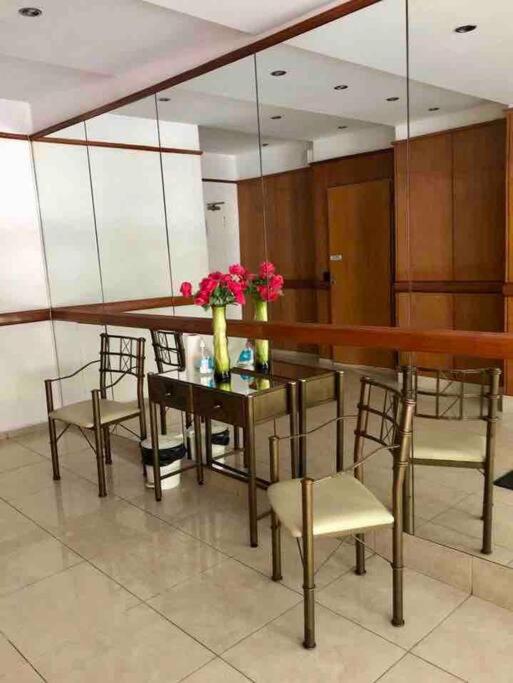 Espectacular Apartamento con cochera privada y terraza panoramica - image 6