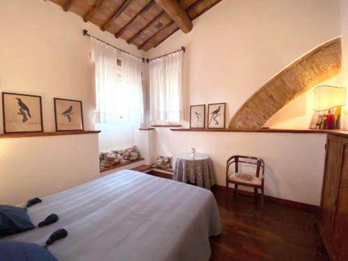 Suite with City View image 2