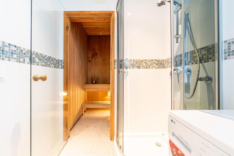 Two-Bedroom Superior Apartment image 4