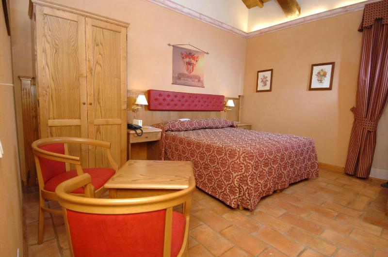 Comfort Quadruple Room image 3