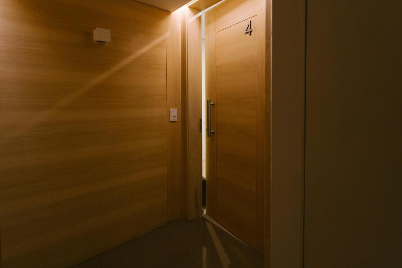 Le Montreal Apartments - image 12