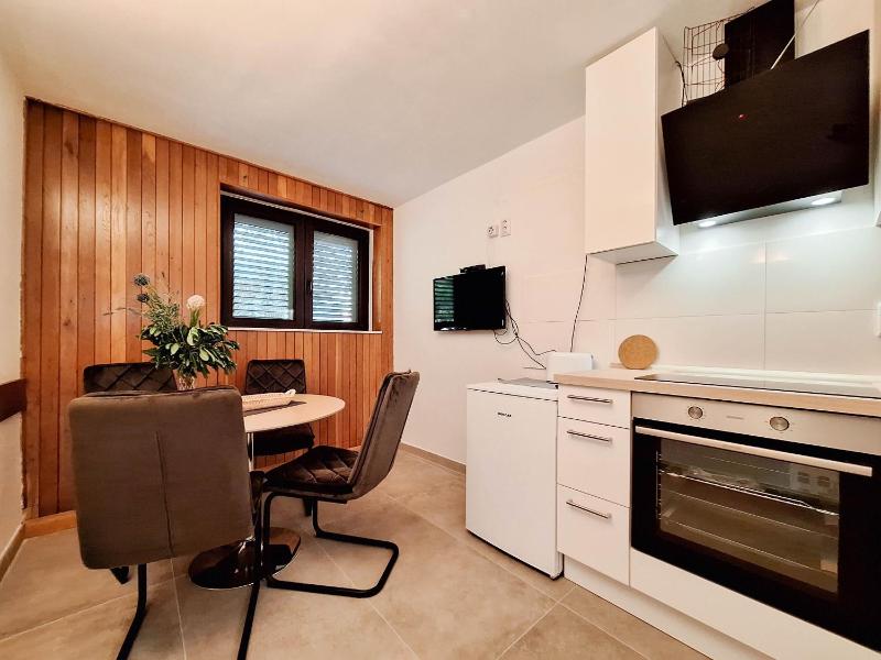 Apartment Vera - image 30