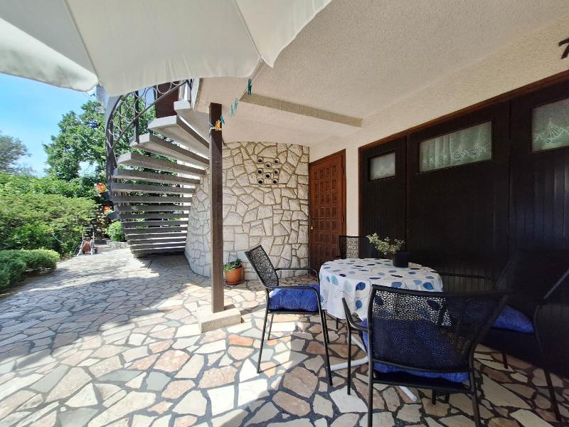 Apartment Vera - image 8