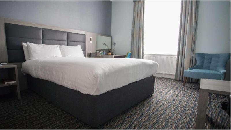 Standard Double Room - Non-Smoking image 3