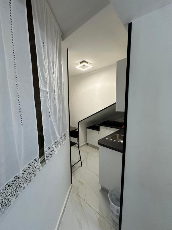 Rose's house - image 14