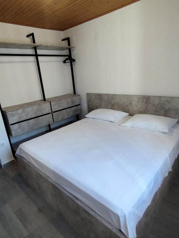 Two-Bedroom Apartment with Terrace and Sea View image 1