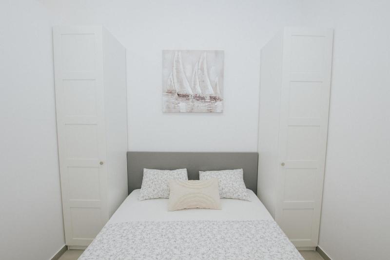 Studio with Terrace image 3