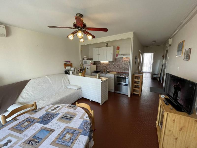Appartement T3 Climatisé 6 Pers Proche Plage et Commerces Parking Privé Animaux Admis - FR-1-106-104 - image 4