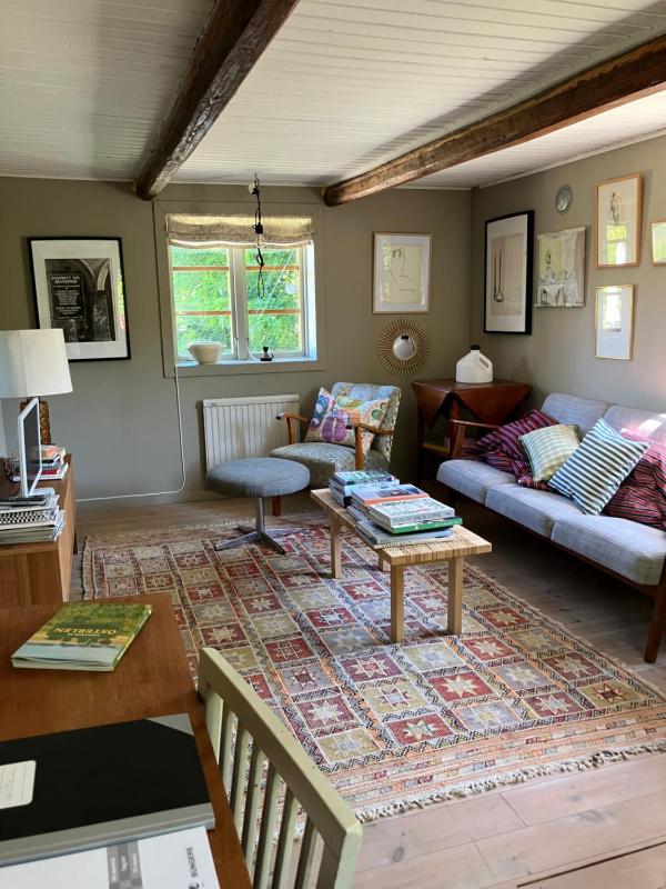 Two-Bedroom House image 4