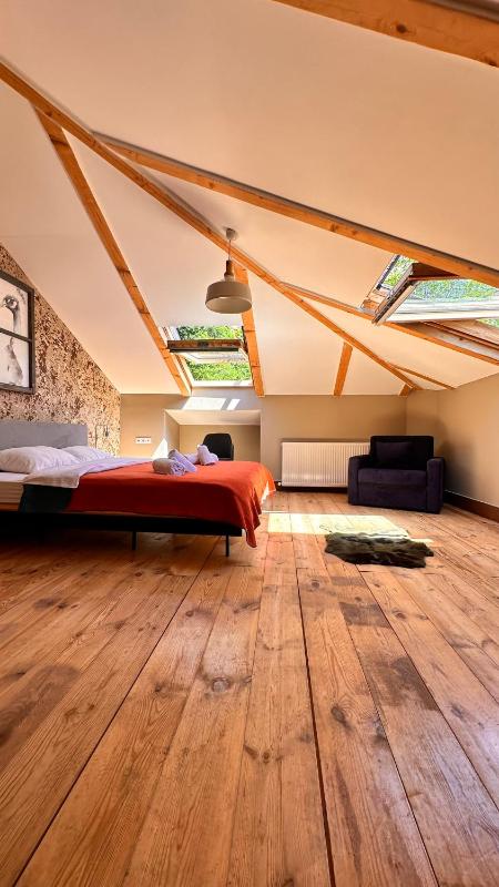 Deluxe Triple Room image 3