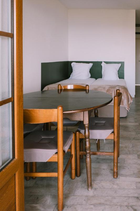 One-Bedroom Apartment (4 Adults) image 1