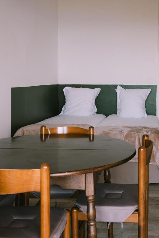One-Bedroom Apartment (4 Adults) image 2