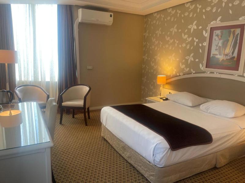 Standard Single Room image 2
