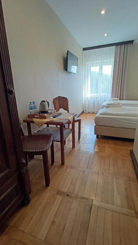 Double Room with Double bed image 2