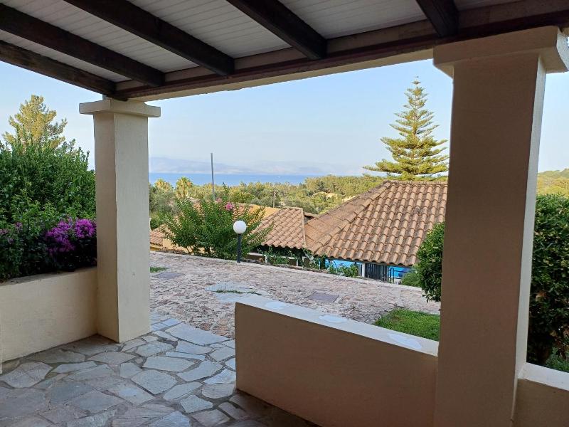 Two-Bedroom Apartment with Terrace and Sea View image 2
