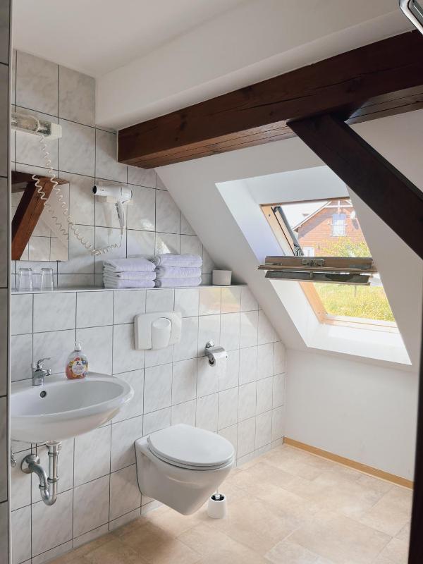 Triple Room image 4