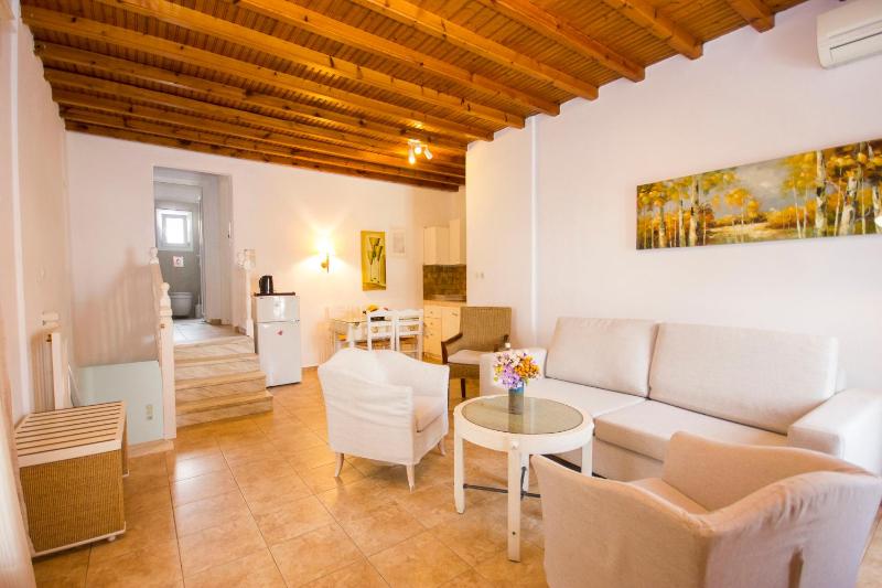 Two-Bedroom Apartment (6 Adults) image 3