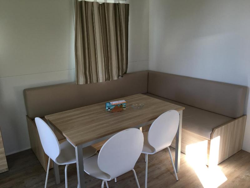 Bungalow with Terrace (2-4 Adults) image 2