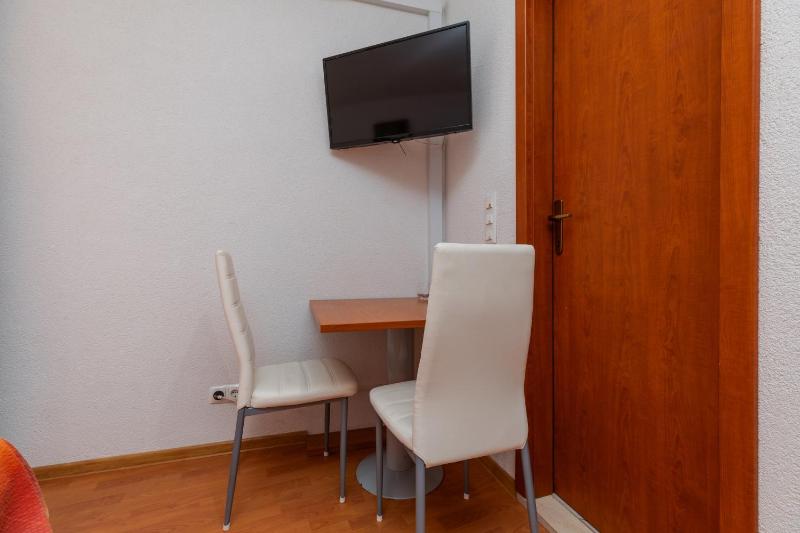 Apartments by the sea Drasnice Makarska - 6697 - image 12