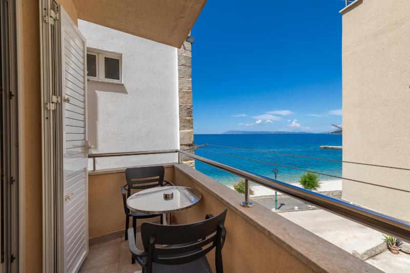 Apartments by the sea Drasnice Makarska - 6697 - image 9