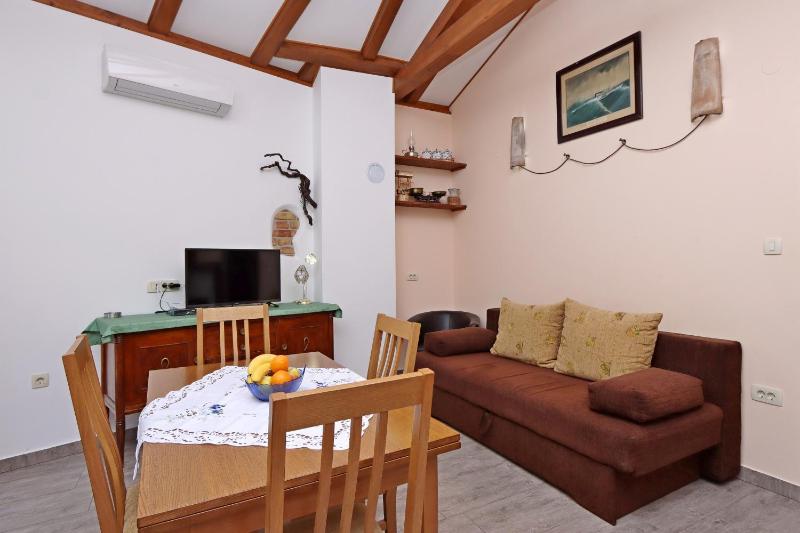 Apartments with parking space Opatija - Pobri Opatija - 7813 - image 7