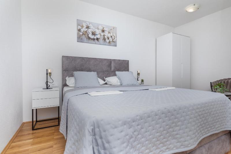 Apartments and rooms by the sea Brela Makarska - 2752 - image 28