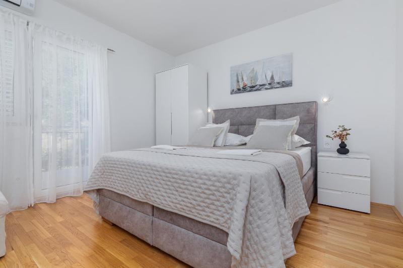 Apartments and rooms by the sea Brela Makarska - 2752 - image 17