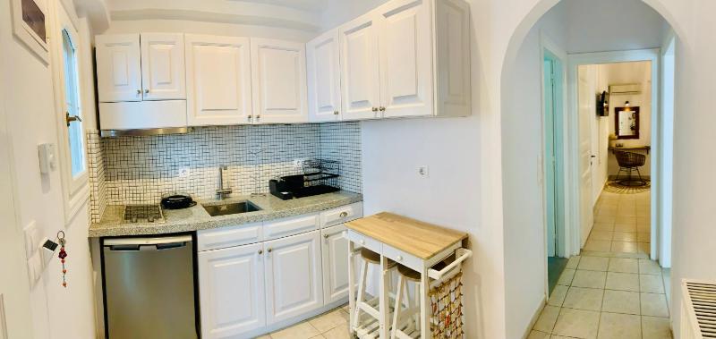 Ourania Studios & Apartments - image 44