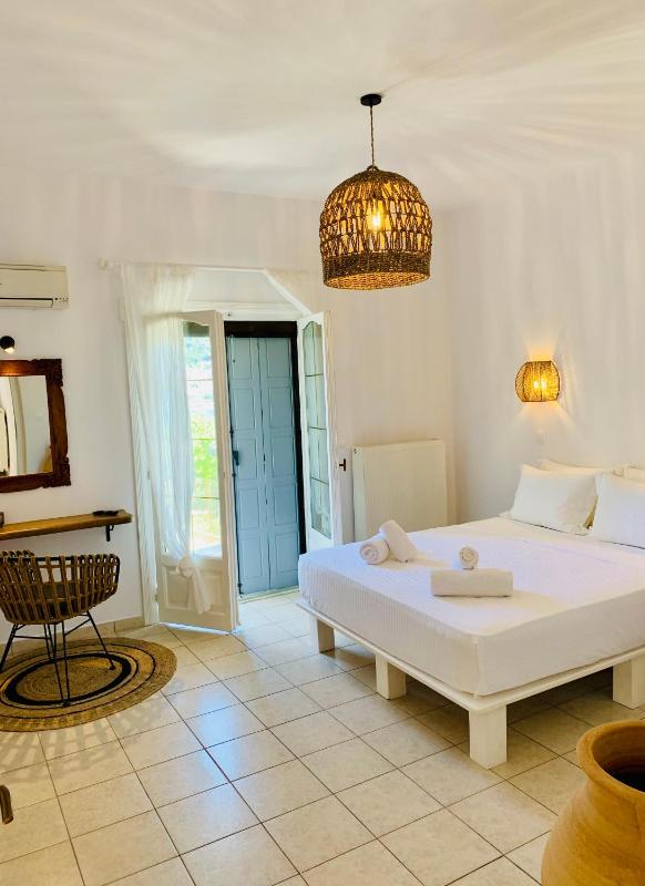 Ourania Studios & Apartments - image 17