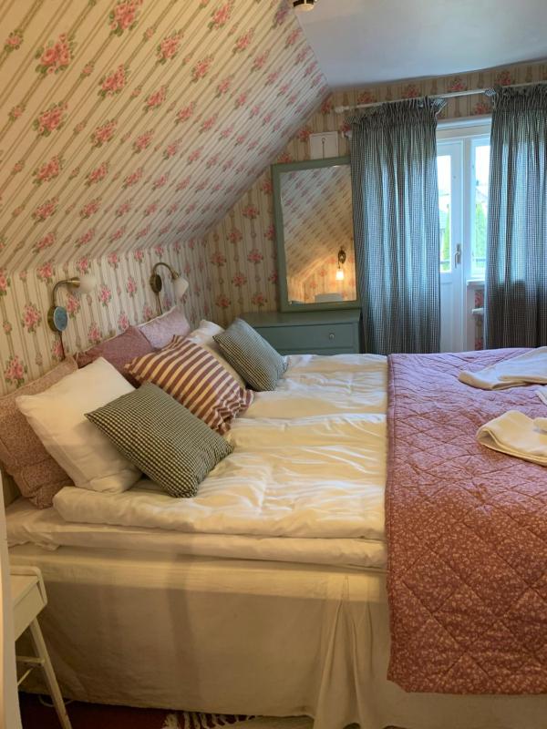 Budget Double Room image 1